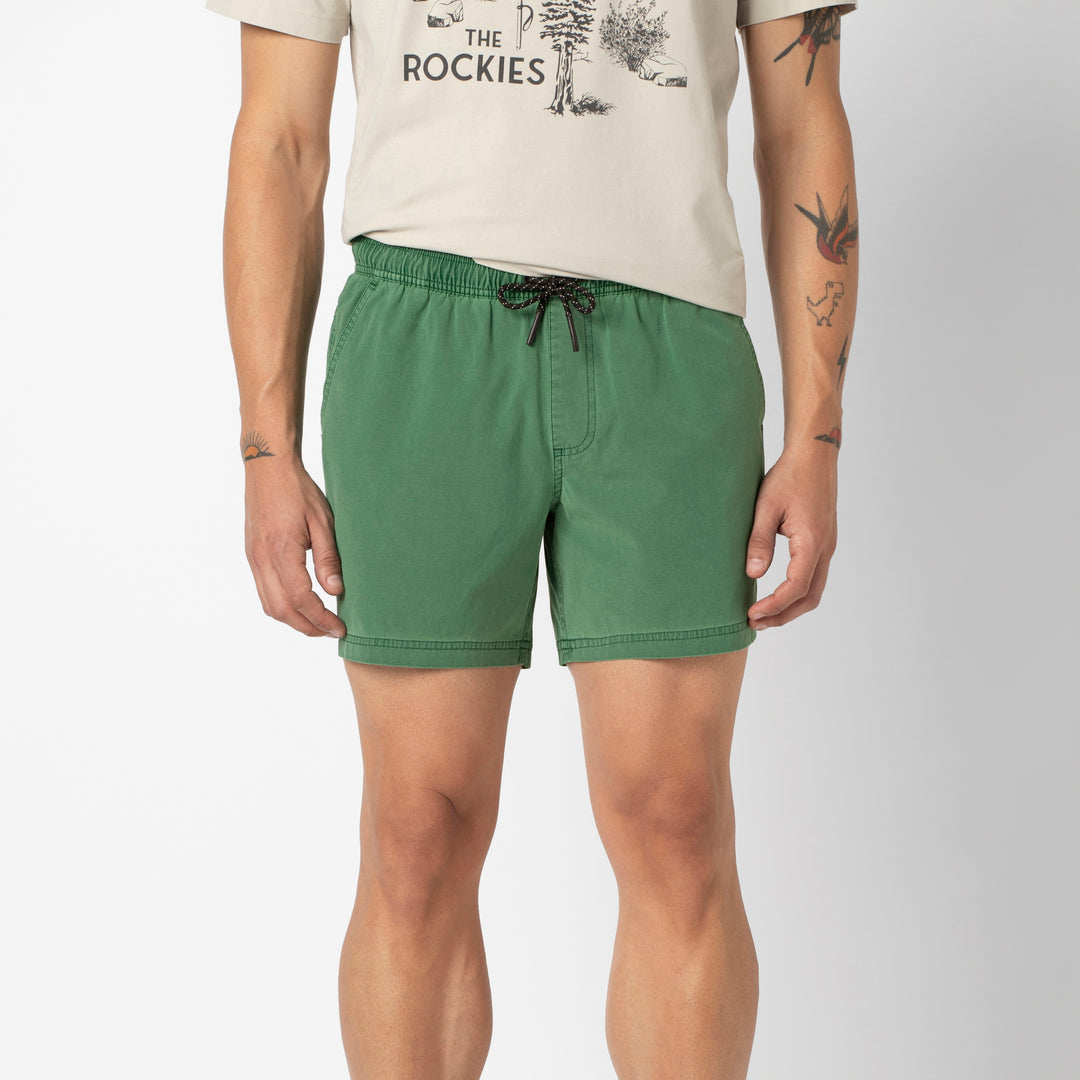 Volley Short 5 Duck Green front on model