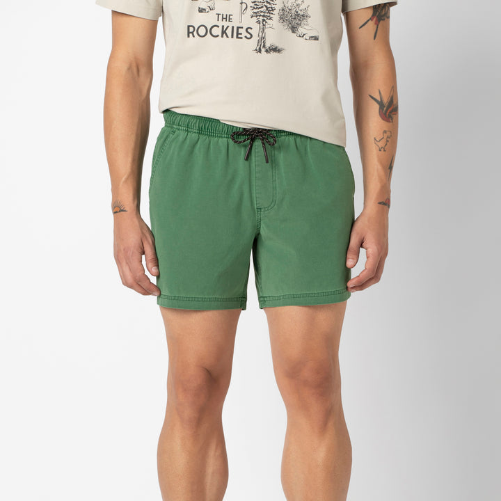 Volley Short 5 Duck Green front on model