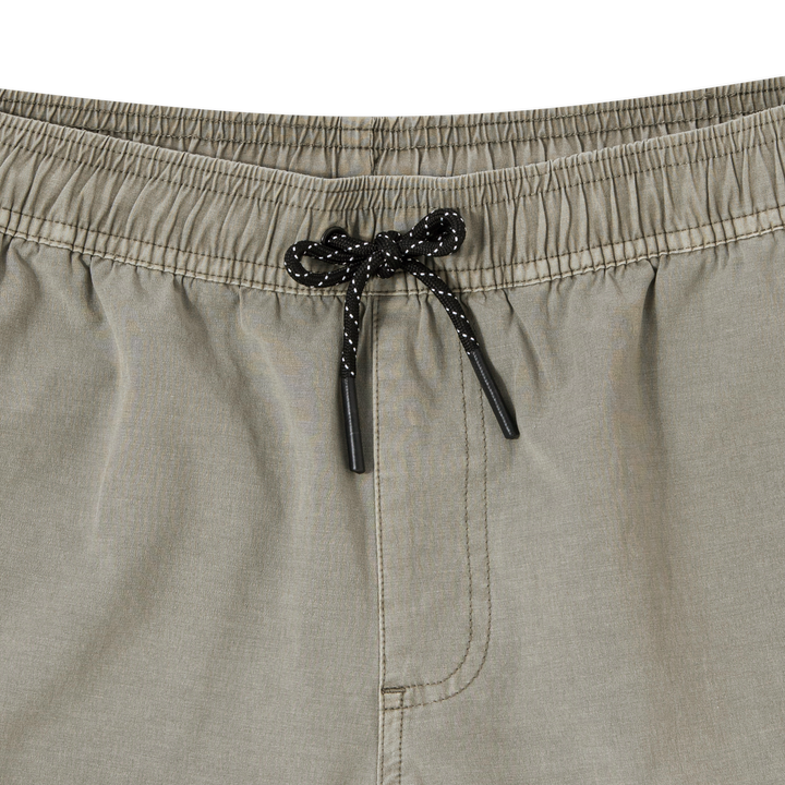 Volley Short 5 Grey front close up flat