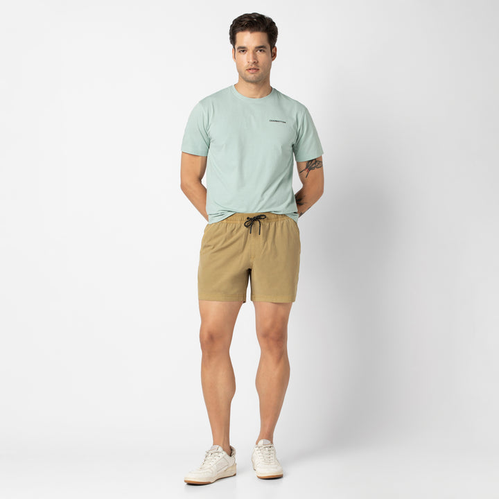 Volley Short 5 Khaki full body on model