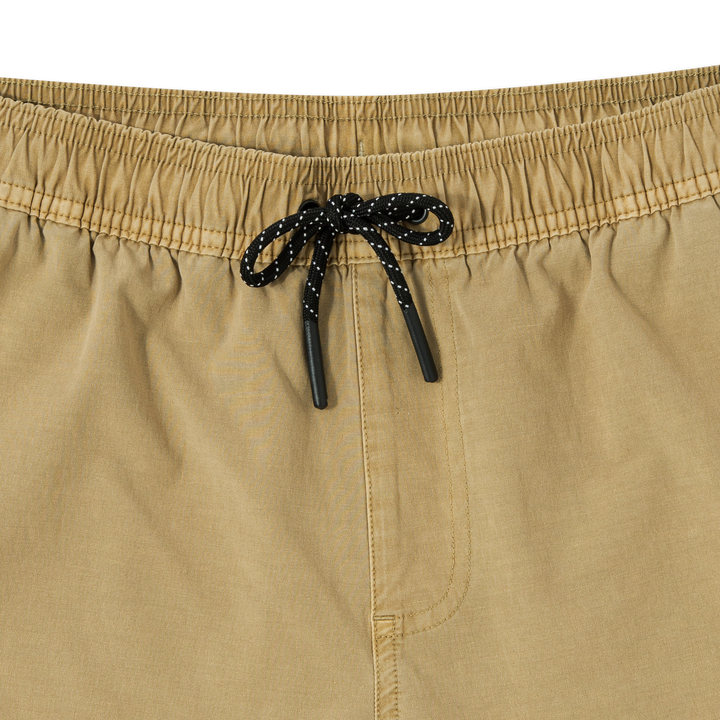 Volley Short 5 Khaki close up flat front