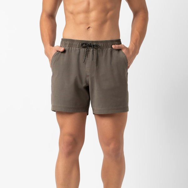Volley Short 5 Moth front on model
