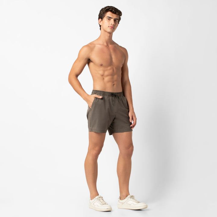 Volley Short 5 Moth full body on model