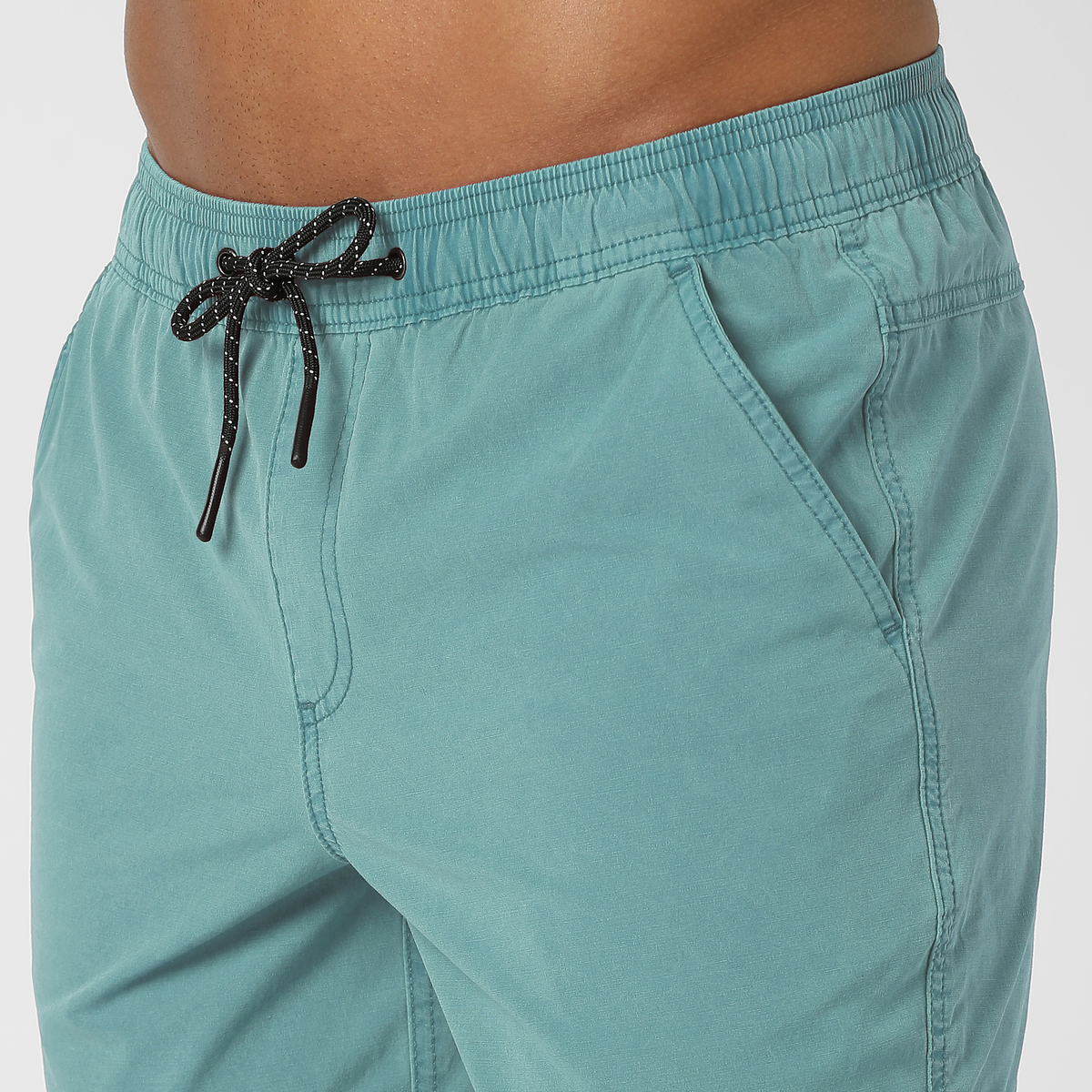 Volley Short 5 Sea Glass close up front on model