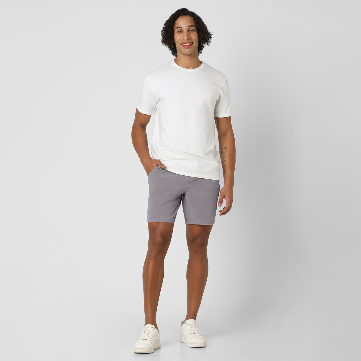 Volley Short 7 Cloud Purple full body on model